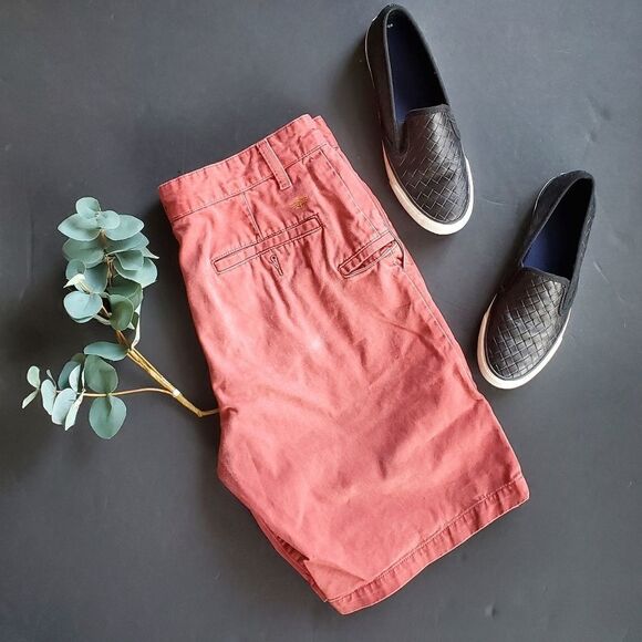 Dockers chino style shorts - Picture 1 of 10